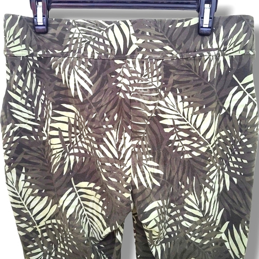 Lands' End Women's Tropical Palm Starfish Slim Leg Leggings Size Medium Petite - Picture 2 of 15